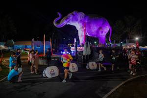 BIB: 
                            <button type="button" onclick="openModal(26552354)" class="btn btn-primary btn-sm float-right btn-popup" data-toggle="modal" data-target=".modal-high-quality">
                        <i class="fas fa-shopping-cart"></i> Add to Cart
                    </button>
                                            <button type="button" onclick="isThisMe(26552354, true)" class="btn btn-success btn-sm float-right btn-popup btn-isme hidden" data-toggle="tooltip" data-placement="bottom" title="นี่คือรูปของคุณใช่ไหม คลิกที่นี่เพื่อเอาเข้าอัลบั้ม">
                        <i class="fas fa-plus"></i> Add to album
                    </button>
                    <button type="button" onclick="isThisMe(26552354, false)" class="btn btn-warning btn-sm float-right btn-popup btn-isnotme hidden">
                        <i class="fas fa-ban"></i> Remove from album
                    </button>